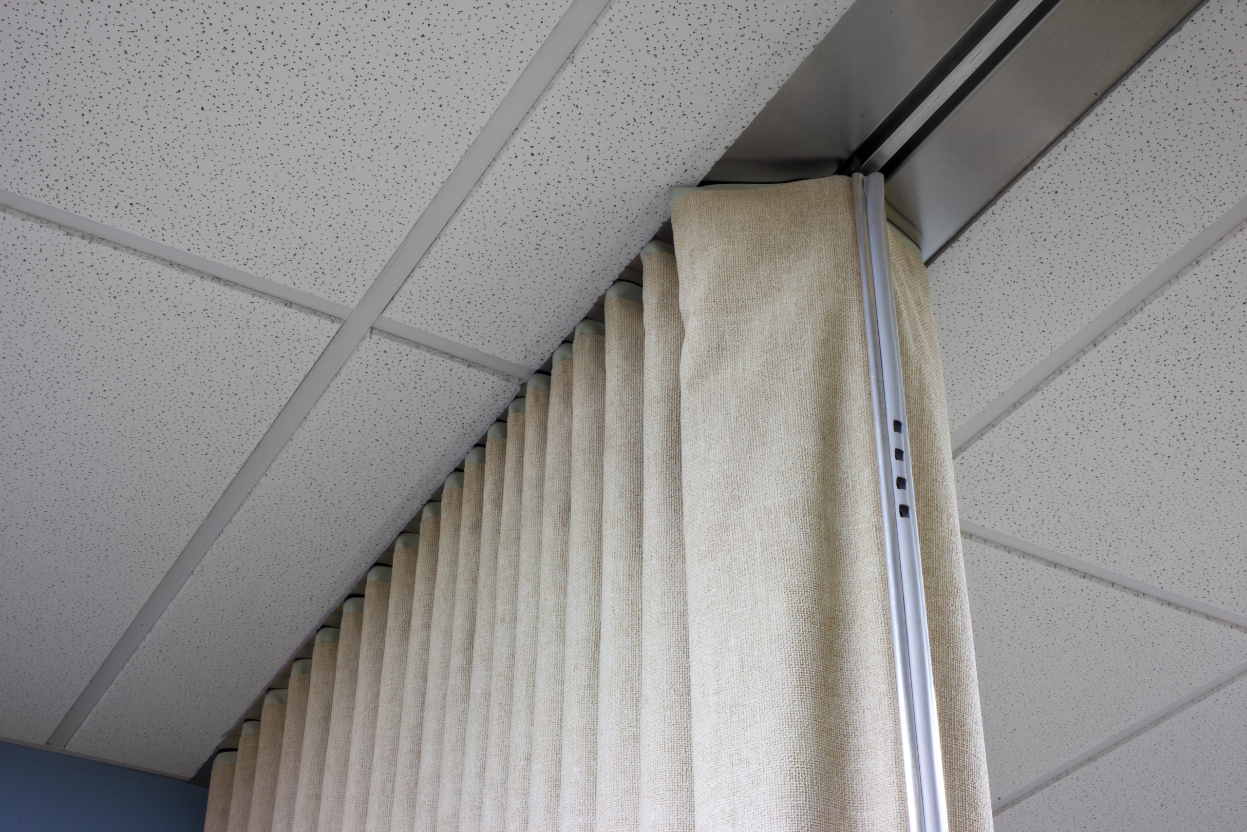 easy setup, affordable space dividers, unlimited finishes